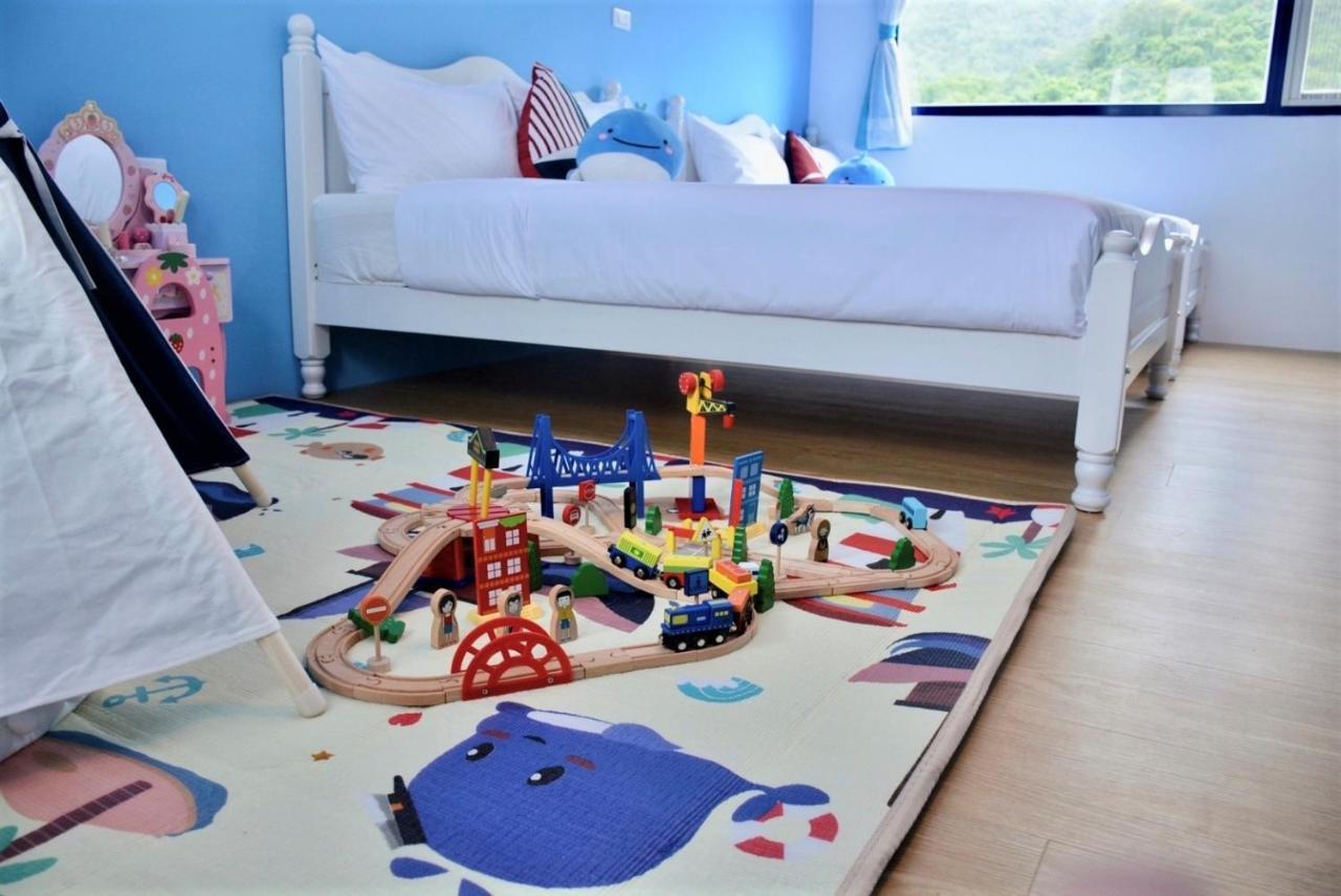 Blue And White Style Holiday B&B กวนซาน ภายนอก รูปภาพ